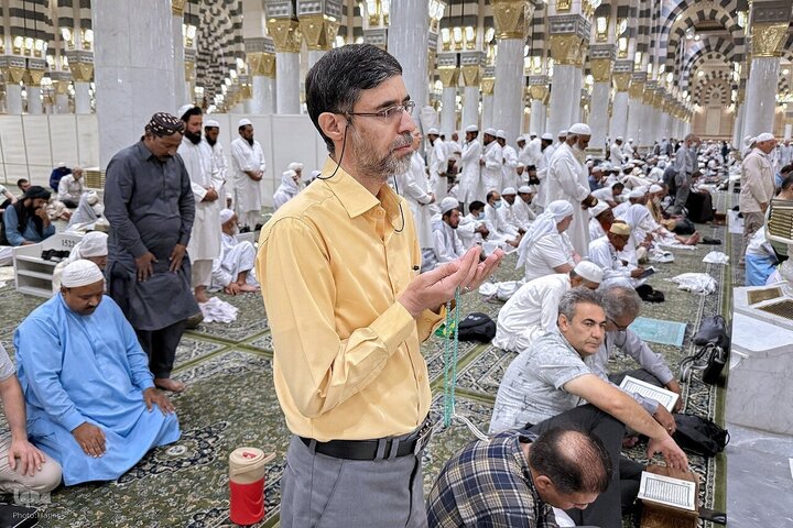 Informe fotográfico | Peregrinos visitan la Mezquita del Profeta Muhammad (la paz sea con él) antes del Hayy 2025