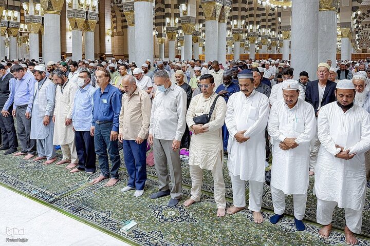 Informe fotográfico | Peregrinos visitan la Mezquita del Profeta Muhammad (la paz sea con él) antes del Hayy 2025