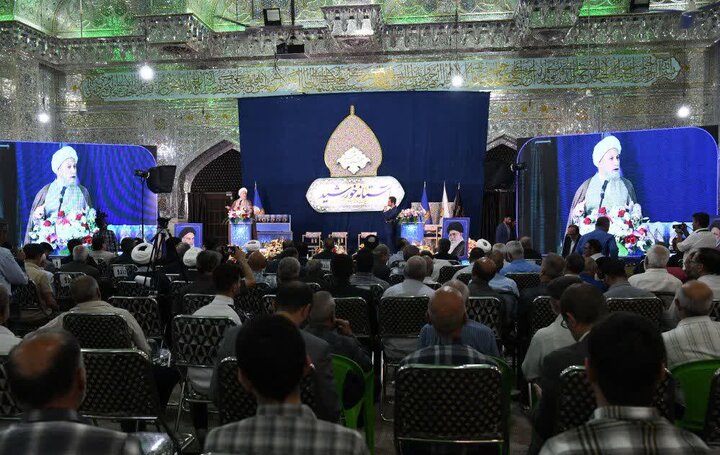 تصاویر| برگزاری جشنواره آستانه خورشید در حرم مطهر سیدعلاالدین حسین(ع)