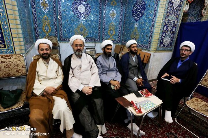 مراسم بزرگداشت حجت الاسلام نقده دوزان در حسینیه بنی فاطمه اصفهان
