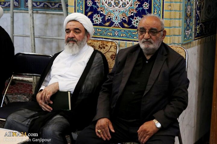 مراسم بزرگداشت حجت الاسلام نقده دوزان در حسینیه بنی فاطمه اصفهان