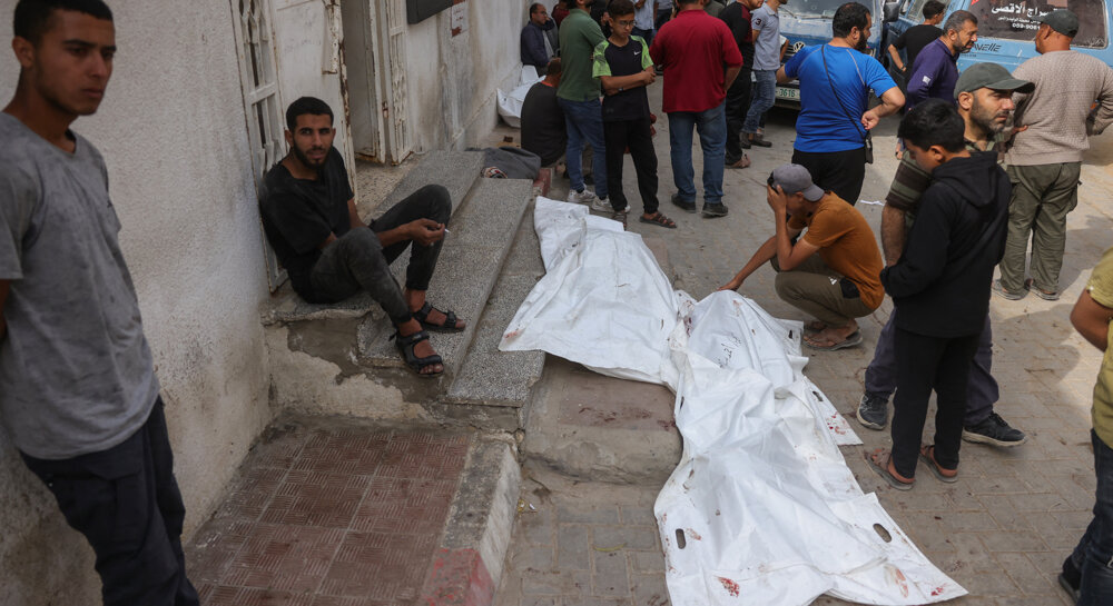 Israeli ground invasion of Gaza escalates, killing 140 Palestinians in one day