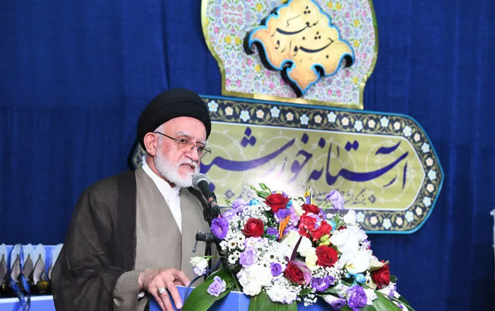 جایگاه و منزلت امامزادگان به مردم معرفی شود