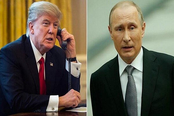 Ривояти «Трамп» аз машварати телефонӣ бо «Путин»