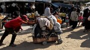 Photos: Palestinians migrate from Khan Yunis after threats from Zionist regime