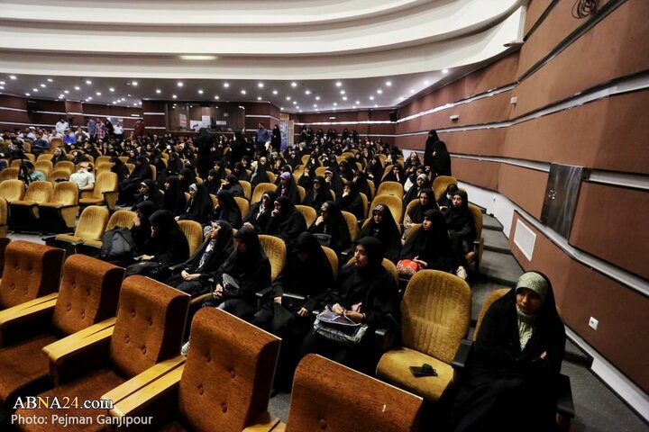 مراسم اولین سالگرد شهدای خدمت در دانشگاه اصفهان