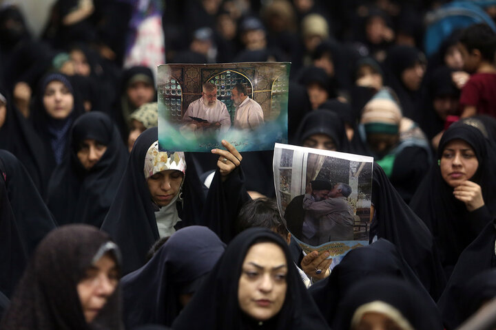 مراسم سالگرد شهادت آیت الله رئیسی در حرم حضرت فاطمه معصومه (س)