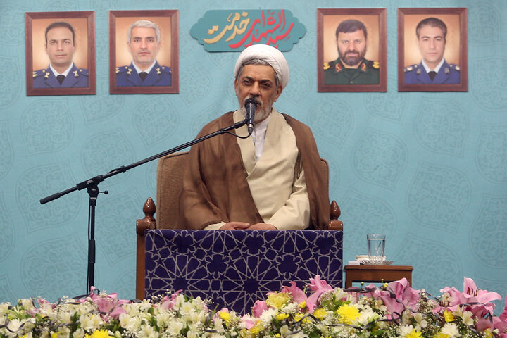 مراسم سالگرد شهادت آیت الله رئیسی در حرم حضرت فاطمه معصومه (س)