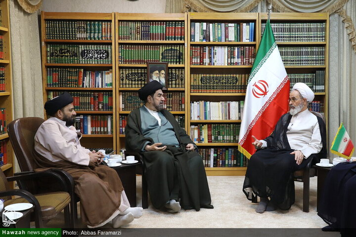 Kalbe Jawad Naqvi meets Ayatollah Arafi