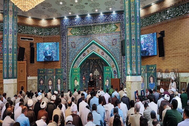 الجيش الإيراني يحي مراسم الذكرى السنوية الأولى لاستشهاد رئيسي ورفاقه