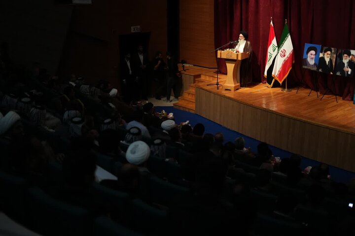 إقامة أمسية تأبينية بمناسبة الذكرى السنوية لاستشهاد السيد إبراهيم رئيسي في النجف الأشرف