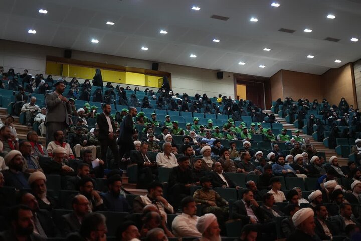 إقامة أمسية تأبينية بمناسبة الذكرى السنوية لاستشهاد السيد إبراهيم رئيسي في النجف الأشرف