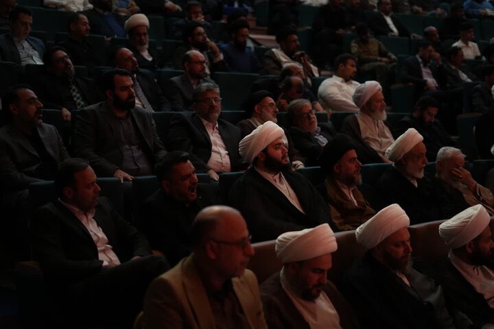 إقامة أمسية تأبينية بمناسبة الذكرى السنوية لاستشهاد السيد إبراهيم رئيسي في النجف الأشرف