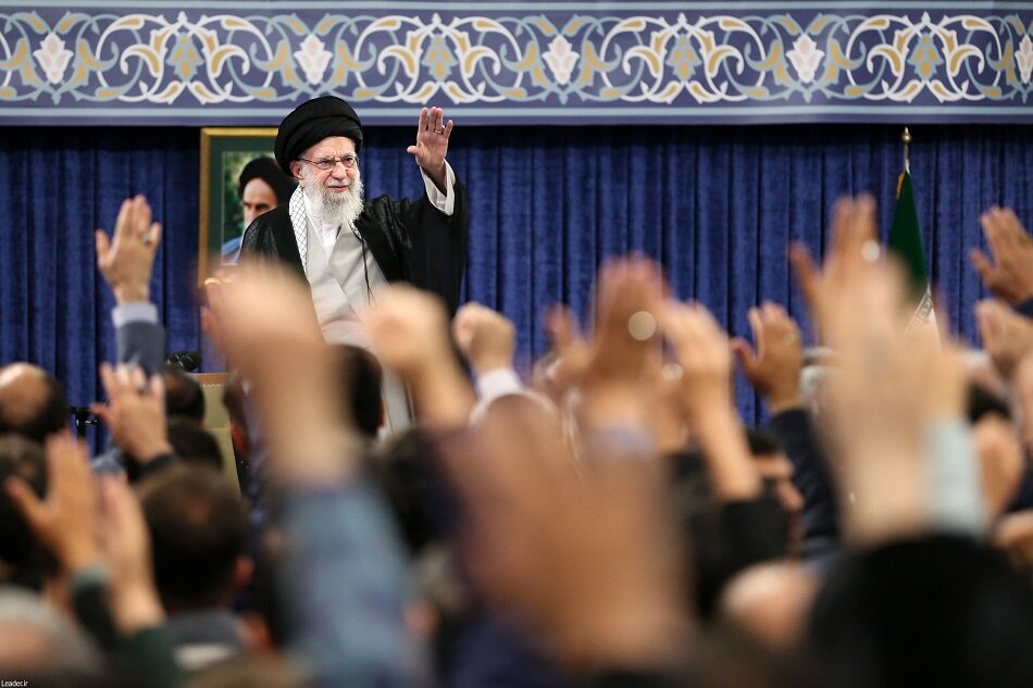 آمریکایی‌ها یاوه‌گویی نکنند؛ ایران برای غنی‌سازی منتظر اجازه کسی نخواهد بود/ خدمات شهید رئیسی، خدمت به آبرو و عزّت ملّی بود