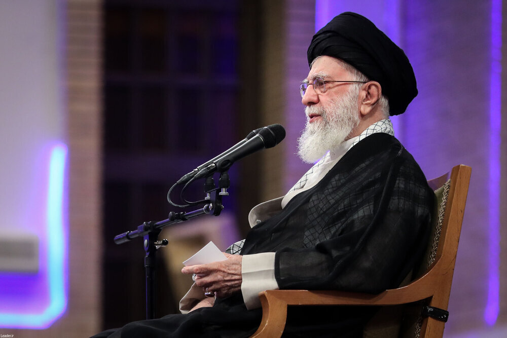 "Wamarekani waache kupayuka; Iran haitasubiri ruhusa ya mtu yeyote ili kuendeleza shughuli zake za kurutubisha urani"