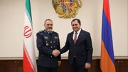 イラン国防相がアルメニア国防相と会談、「地域における国際的・地政学的国境の一切の変更に反対」