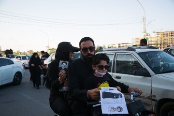 Rapora Wêneyî | Civata Gelê Motorsewaran a Qomê li hev demê bi yekemîn salvegera şehîdên xizmetê