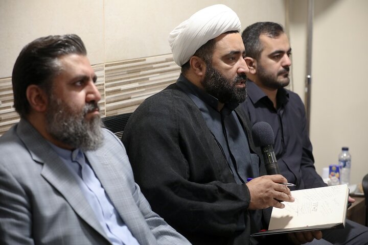 دیدار اعضای کاروان قرآنی نور با نماینده ولی‌‎فقیه در امور حج و زیارت