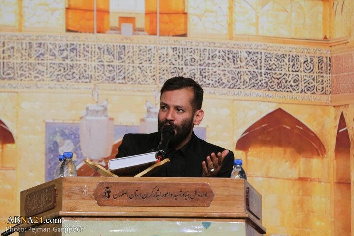 نخستین سالگرد شهدای خدمت در گلستان شهدای اصفهان