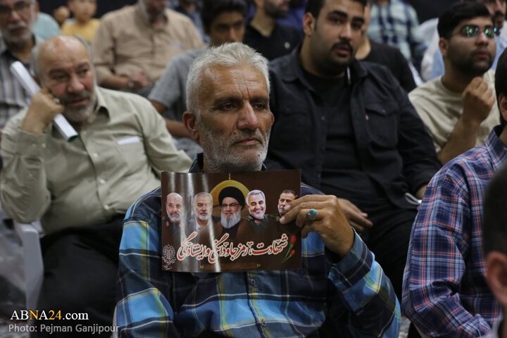 نخستین سالگرد شهدای خدمت در گلستان شهدای اصفهان