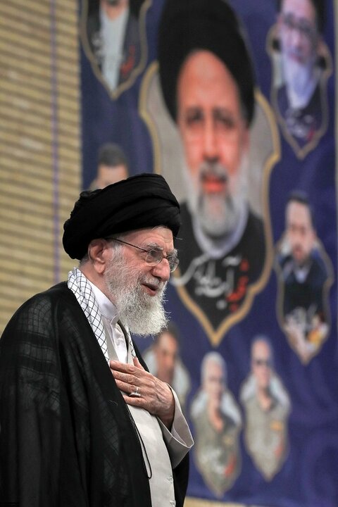 مراسم بزرگداشت شهید رئیسی با حضور رهبر انقلاب