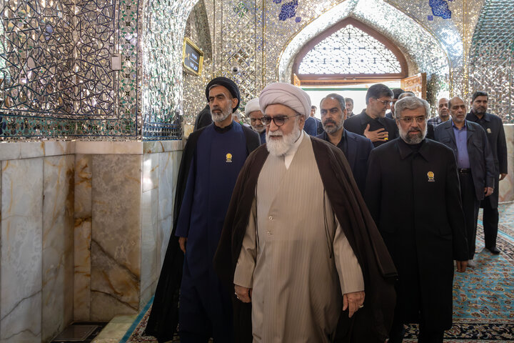 گزارش تصویری | گرامیداشت اولین سالگرد شهادت آیت الله رئیسی در حرم مطهر رضوی