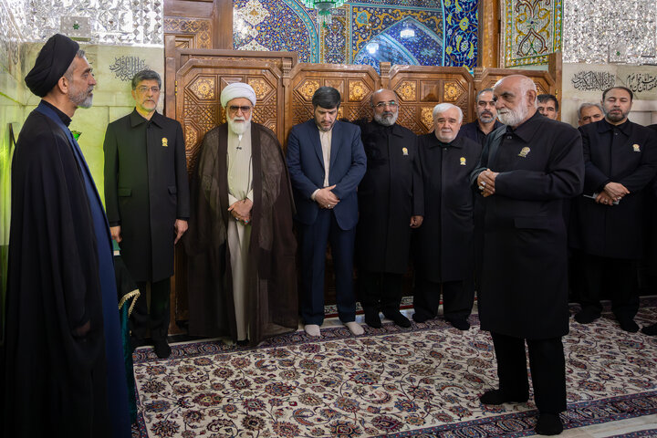 گزارش تصویری | گرامیداشت اولین سالگرد شهادت آیت الله رئیسی در حرم مطهر رضوی