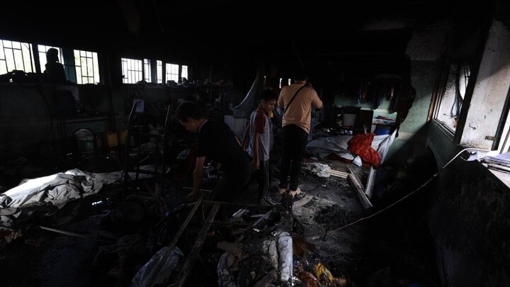 Photos: Zionist forces attack Musa bin Nasir school in Gaza