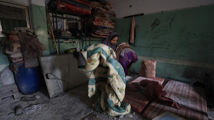 Photos: Zionist forces attack Musa bin Nasir school in Gaza