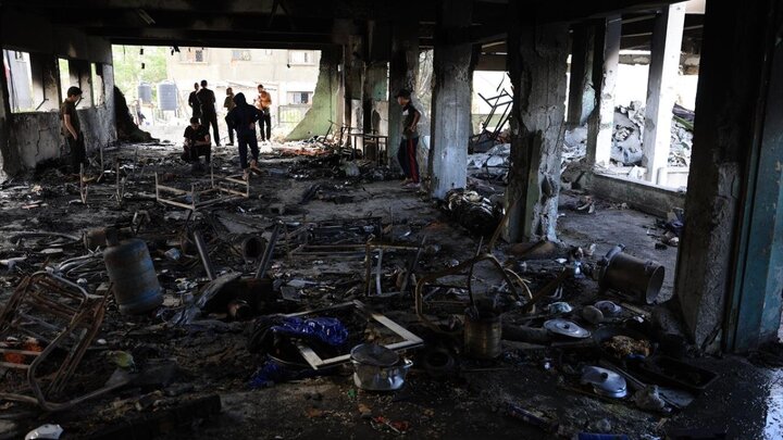Photos: Zionist forces attack Musa bin Nasir school in Gaza