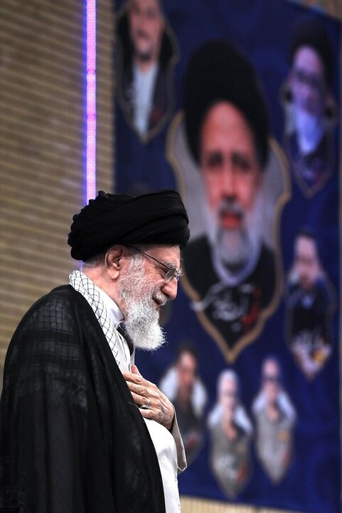 Photos: Imam Khamenei attends first anniversary ceremony honoring Martyr Raisi