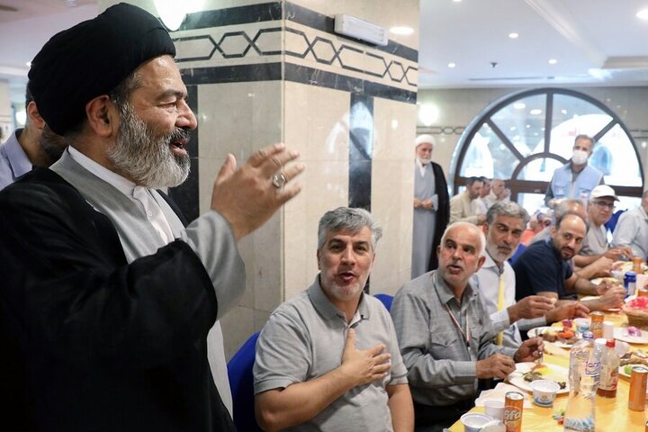 Photos: Representative of Supreme Leader for Hajj and Pilgrimage Affairs visits Iranian pilgrims' hotel