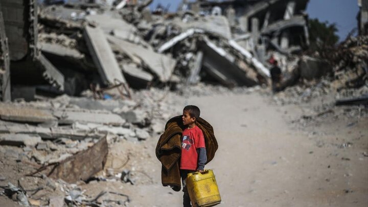 Photos: Palestinians exodus from Jabalia refugee camp