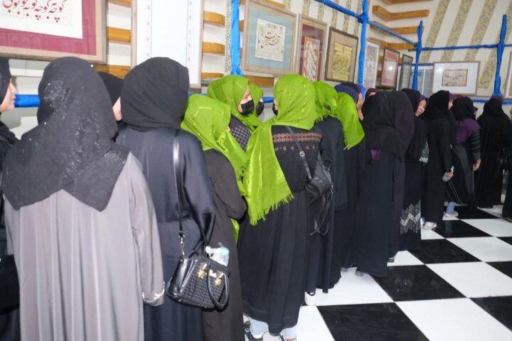 نمایشگاه خط