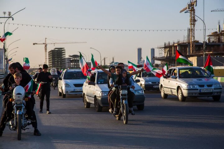 همایش مردمی موتورسواران قم