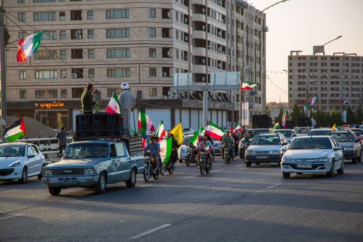 همایش مردمی موتورسواران قم