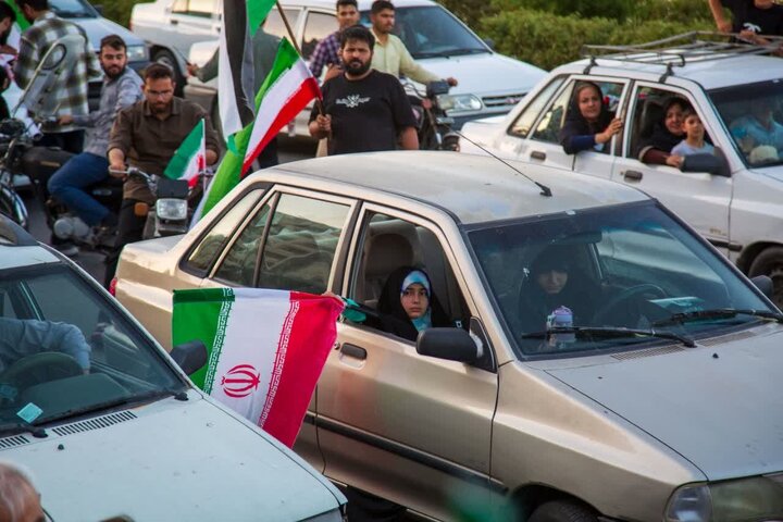 Rapora Wêneyî | Civata Gelê Motorsewaran a Qomê li hev demê bi yekemîn salvegera şehîdên xizmetê