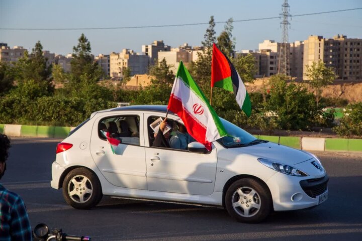 Rapora Wêneyî | Civata Gelê Motorsewaran a Qomê li hev demê bi yekemîn salvegera şehîdên xizmetê