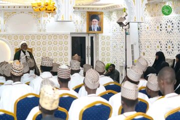 Shaikh Zakzaky H Ya Gana Da Ɗaliban Fudiyyah + Hotuna