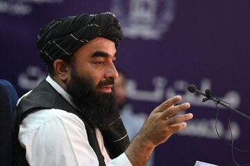 سخنگوی طالبان ضمن محکومیت حمله تروریستی در پاکستان، ارتباط آن با افغانستان را رد کرد