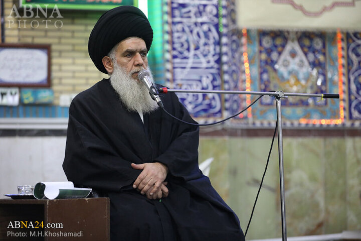 قدردانی حجت‌الاسلام مؤمنی از تصمیم حاج محمود کریمی برای برگزاری مراسم محرم در ایران