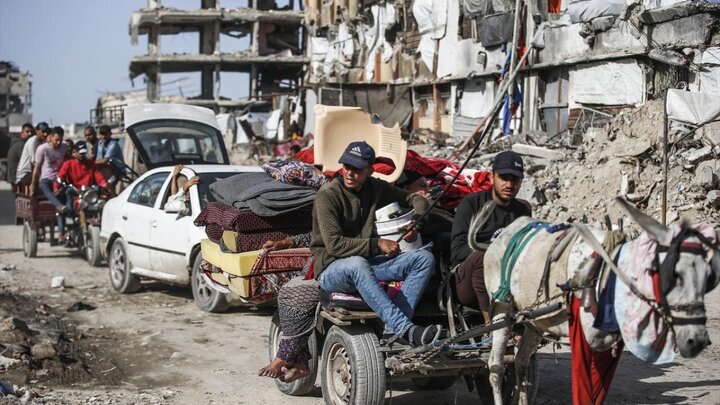 تقرير مصور| نزوح الفلسطينيين من مخيم جباليا للاجئين بفعل القصف والحصار الصهيوني