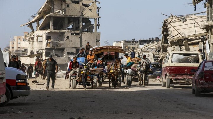 تقرير مصور| نزوح الفلسطينيين من مخيم جباليا للاجئين بفعل القصف والحصار الصهيوني