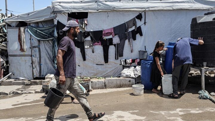 تقرير مصور| أزمة ماء شديدة في مخيم الشاطئ للنازحين بسبب حصار يفرض الكيان الصهيوني