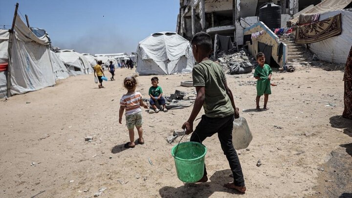 تقرير مصور| أزمة ماء شديدة في مخيم الشاطئ للنازحين بسبب حصار يفرض الكيان الصهيوني