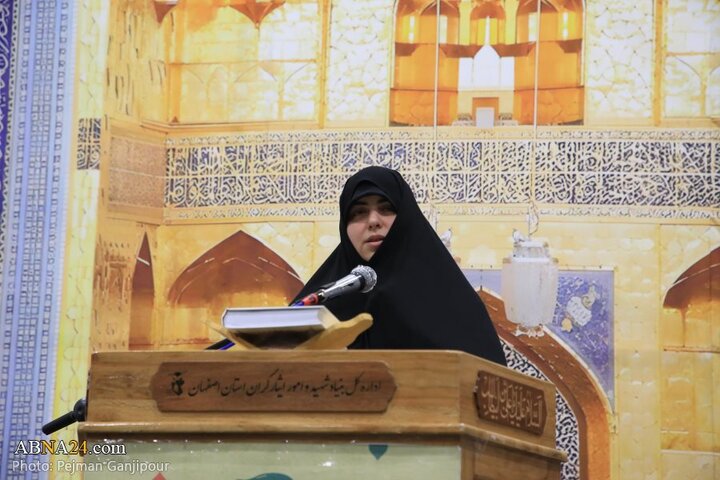 اجتماع بزرگ بانوان اصفهان با عنوان «در مسیر خدمت؛ در امتداد ابراهیم»