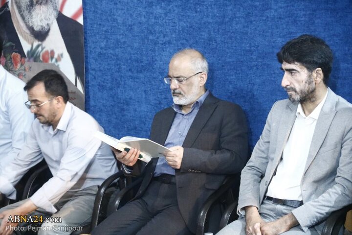 محفل انس با قرآن به یاد شهدای خدمت در اصفهان