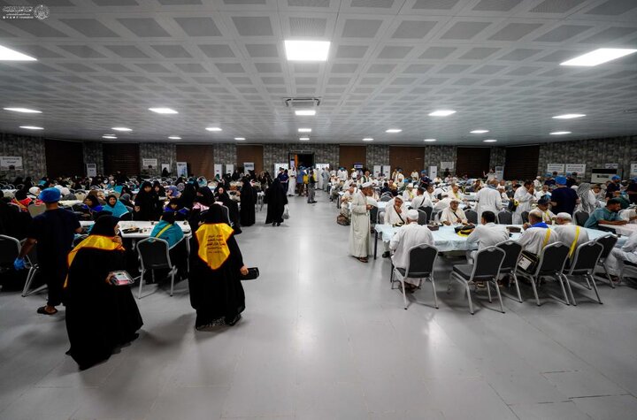 تقرير مصور/ العتبة اللعوية تقدم خدمة الضيافة للحجاج العراقيين المتوجّهين الى الديار المقدسة