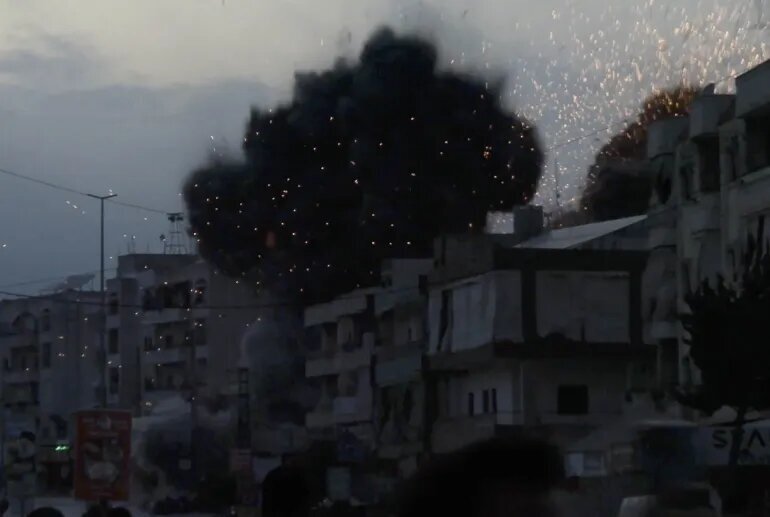 လက်ဘနွန် နိုင်ငံ တောင်ပိုင်း နှင့် အရှေ့ပိုင်း တို့ကို အကြမ်းဖက် အစ္စရေး လေကြောင်း ပြင်းထန်စွာ တိုက်ခိုက်