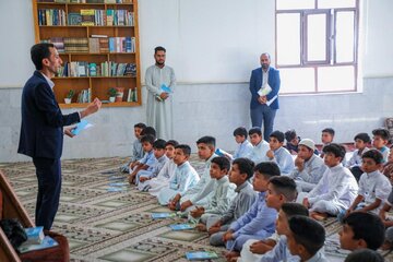 حمزہ شرقی میں سمر قرآنی کورسز کا آغاز اور ہزار سے زیادہ طلباء کی شرکت + تصاویر